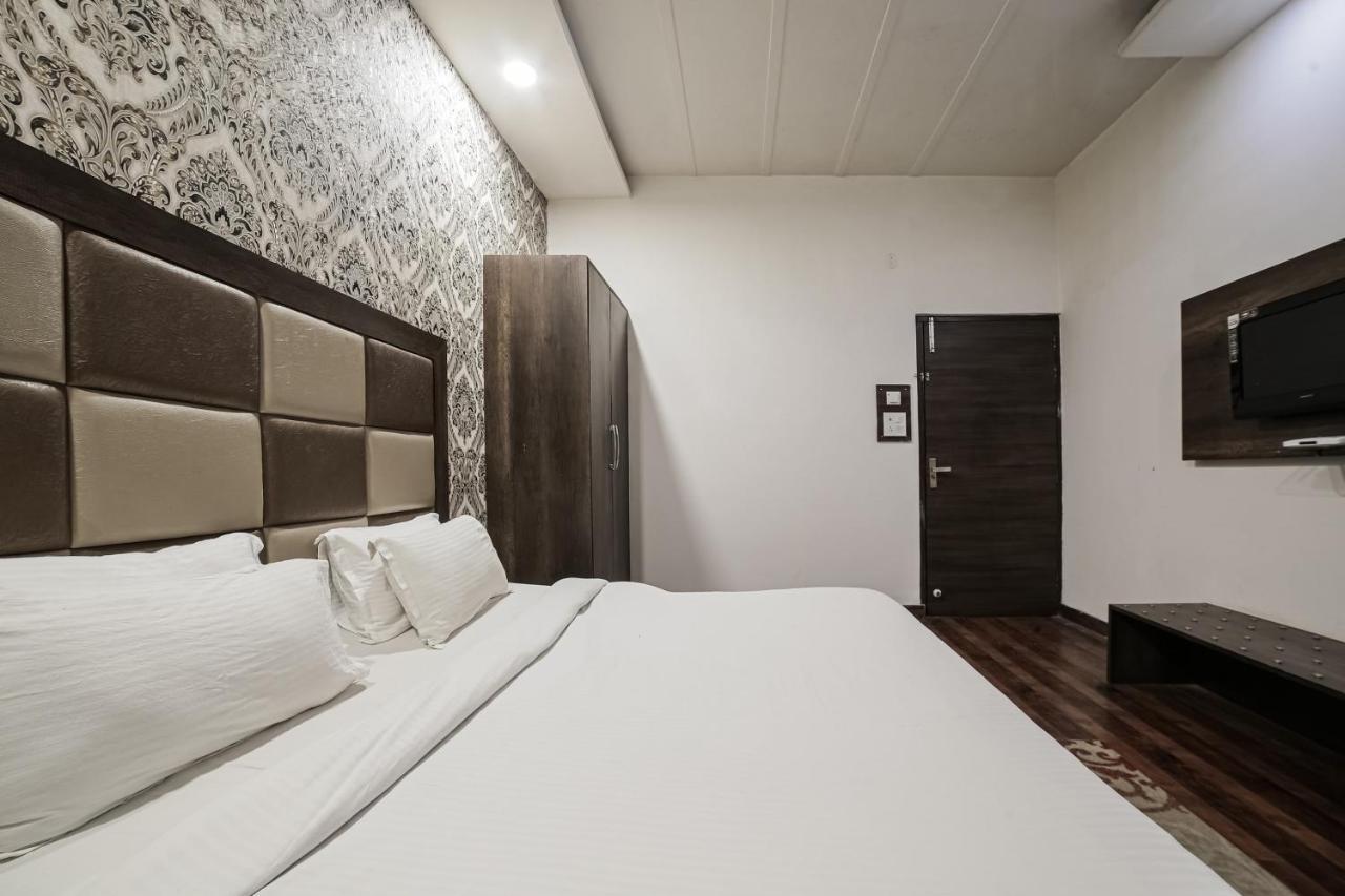 Hotel Townhouse Hollywood Heights Amritsar Zewnętrze zdjęcie